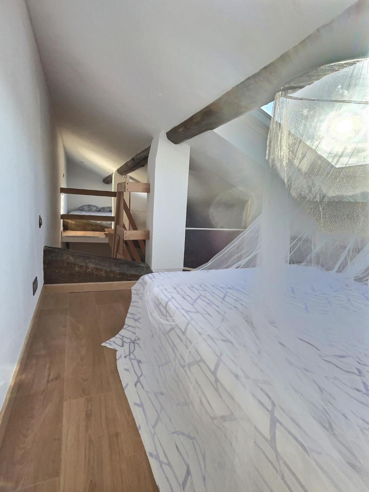 Ferienwohnung Jungle Loft Beziers Centre Exterior foto